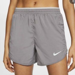 Nike Tempo Luxe 5 ́ ́ Short